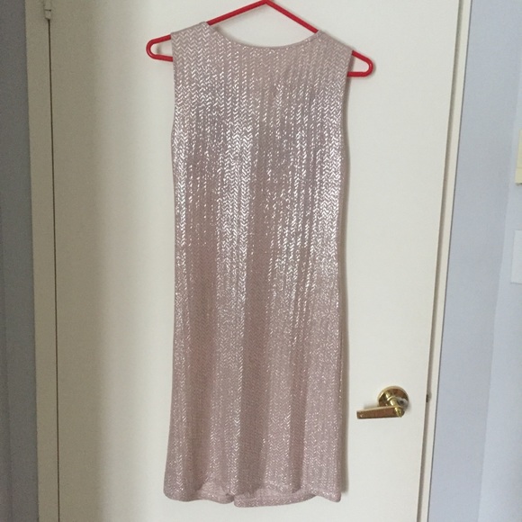 Stunning dress - Picture 3 of 4